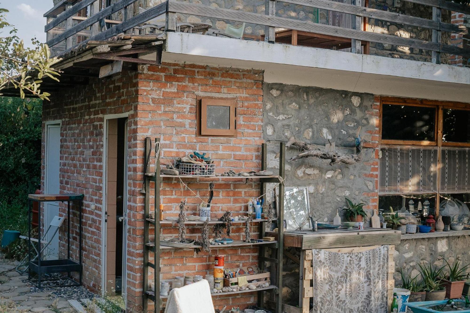 The House In The Village Pellumbas Экстерьер фото